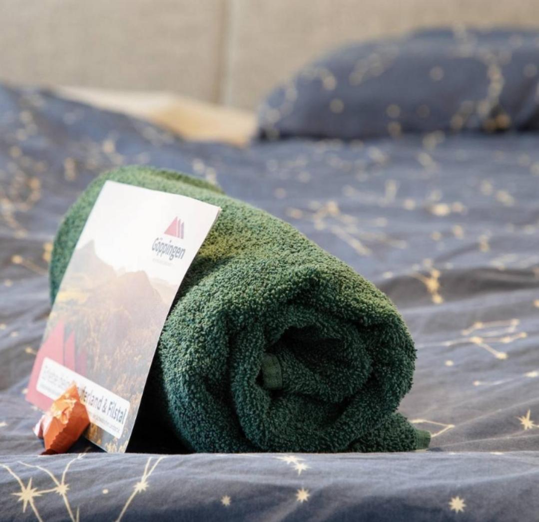 Charmantes Helles Zimmer Zentrumnah Und Naturnah Goppingen Bagian luar foto